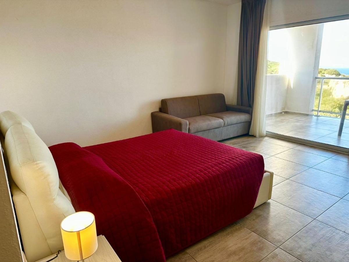 Hotel La Contessa سانتا تيريزا غالّورا المظهر الخارجي الصورة