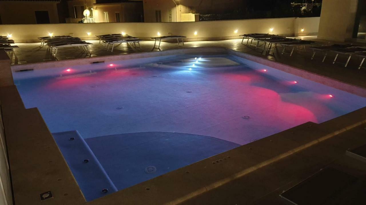 Hotel La Contessa سانتا تيريزا غالّورا المظهر الخارجي الصورة